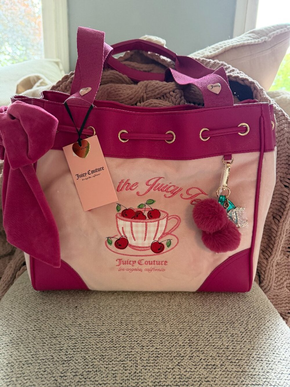 Juicy Couture "Spill The Juicy Tea" Cherries Pink Daydreamer Tote Bag NEW